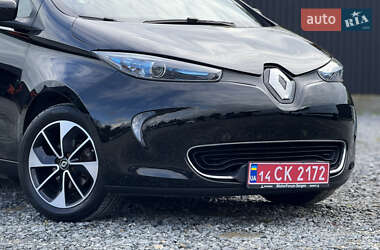 Хэтчбек Renault Zoe 2017 в 
