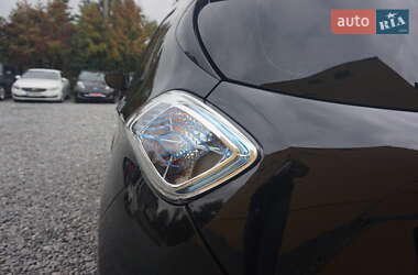 Хэтчбек Renault Zoe 2015 в 