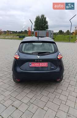 Хэтчбек Renault Zoe 2021 в 