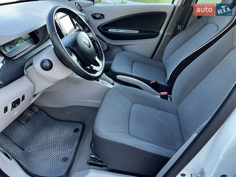 Хэтчбек Renault Zoe 2014 в Чернигове