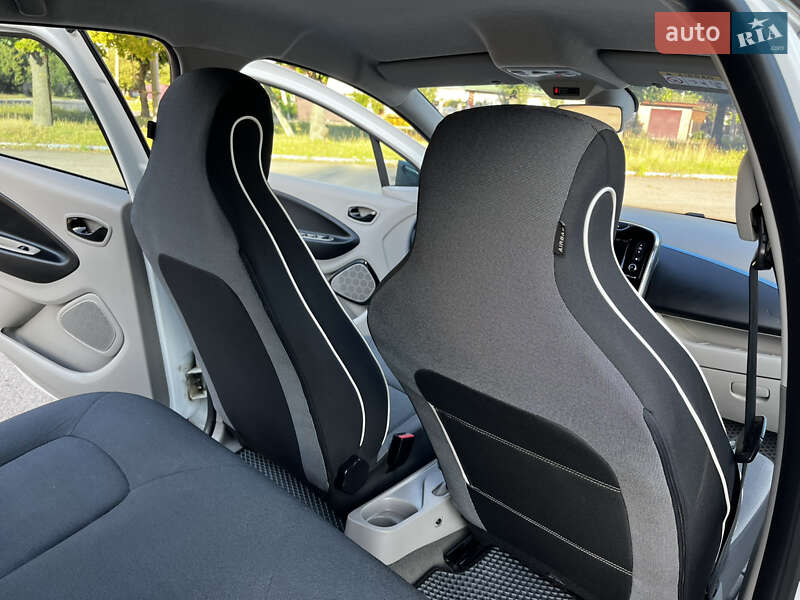 Хэтчбек Renault Zoe 2014 в Чернигове