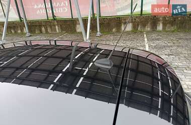 Хэтчбек Renault Zoe 2014 в 