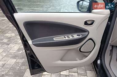 Хэтчбек Renault Zoe 2014 в 