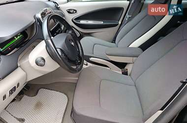Хэтчбек Renault Zoe 2014 в 