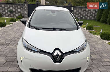 Хэтчбек Renault Zoe 2017 в 