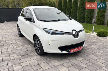 Хэтчбек Renault Zoe 2017 в 
