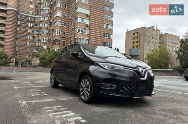 Хэтчбек Renault Zoe 2021 в 