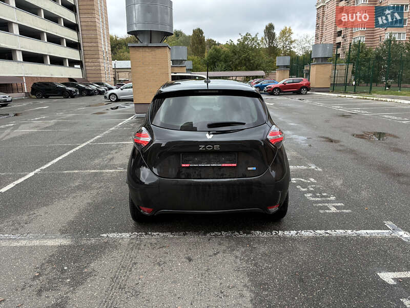Хэтчбек Renault Zoe 2021 в Киеве