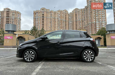 Хэтчбек Renault Zoe 2021 в 