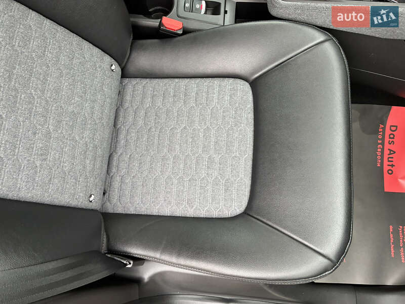 Хэтчбек Renault Zoe 2021 в Киеве