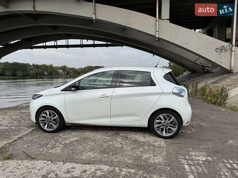 Хэтчбек Renault Zoe 2016 в Виннице фото 3 Хэтчбек Renault Zoe 2016 в Виннице