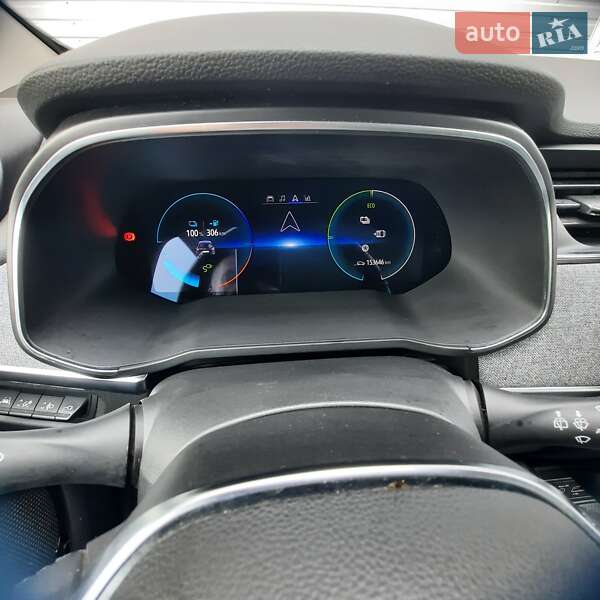 Хэтчбек Renault Zoe 2021 в Киеве