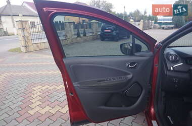 Хэтчбек Renault Zoe 2019 в 