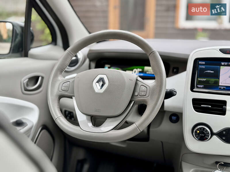 Хэтчбек Renault Zoe 2019 в Самборе
