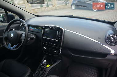Хэтчбек Renault Zoe 2019 в 