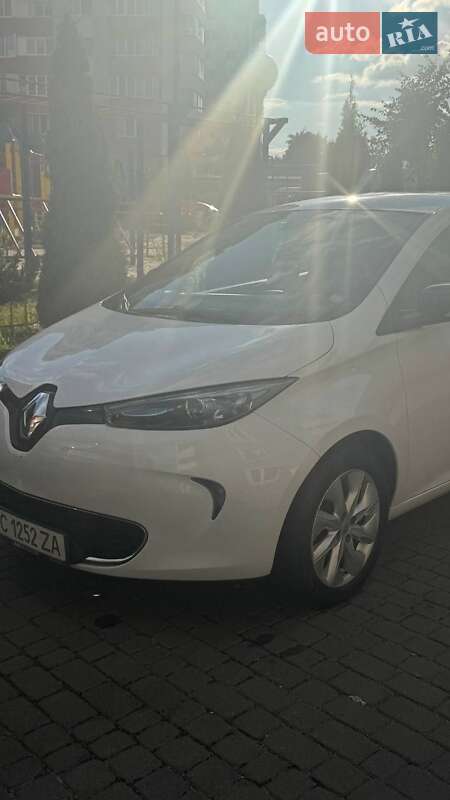Хэтчбек Renault Zoe 2016 в Львове
