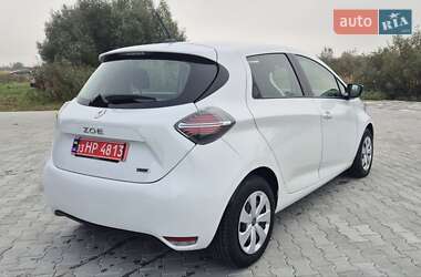 Хэтчбек Renault Zoe 2019 в 