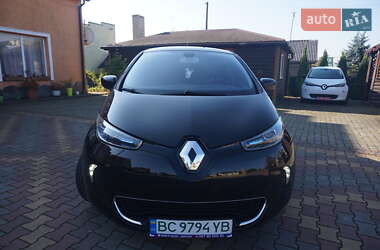 Хэтчбек Renault Zoe 2015 в 