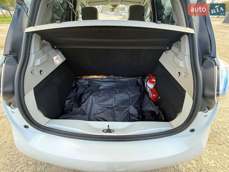 Хетчбек Renault Zoe 2014 в Івано-Франківську