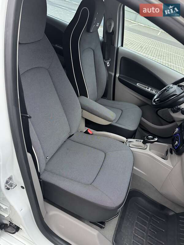 Хэтчбек Renault Zoe 2013 в Луцке