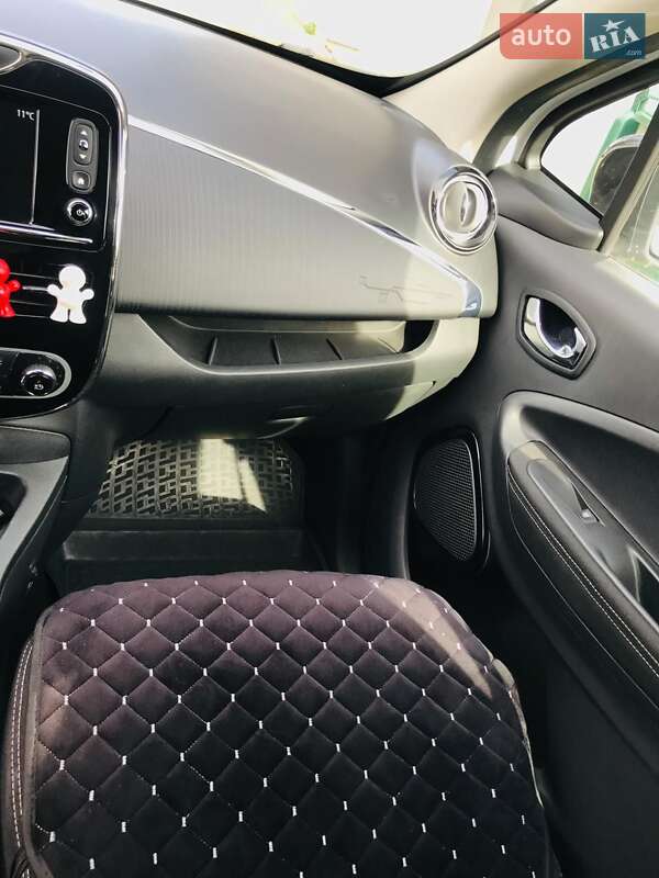 Хэтчбек Renault Zoe 2019 в Тернополе