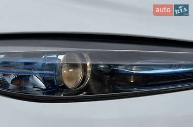 Хэтчбек Renault Zoe 2013 в 