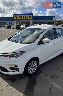 Хэтчбек Renault Zoe 2019 в 