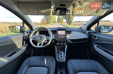 Хетчбек Renault Zoe 2019 в 