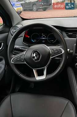 Хэтчбек Renault Zoe 2020 в 