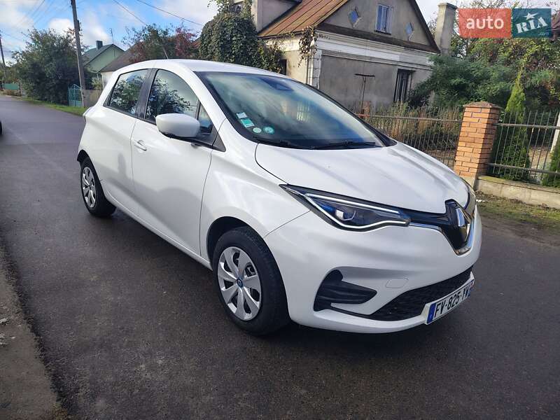 Хэтчбек Renault Zoe 2020 в 