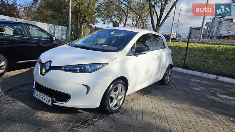 Хэтчбек Renault Zoe 2017 в Киеве фото 7 Хэтчбек Renault Zoe 2017 в Киеве