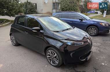 Хэтчбек Renault Zoe 2018 в 