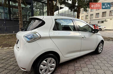 Хэтчбек Renault Zoe 2018 в 