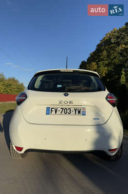 Хэтчбек Renault Zoe 2020 в 