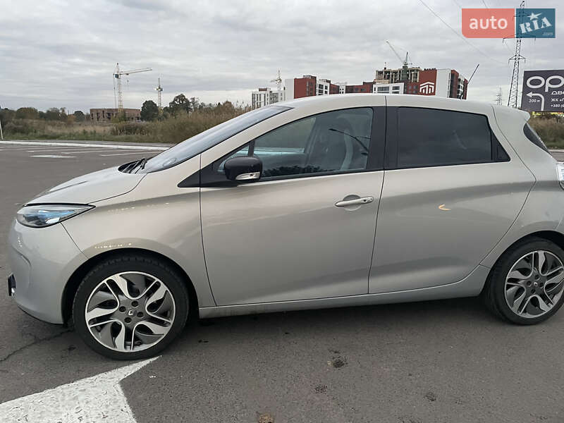 Хэтчбек Renault Zoe 2015 в Луцке