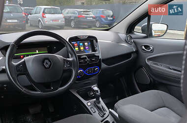 Хэтчбек Renault Zoe 2016 в 