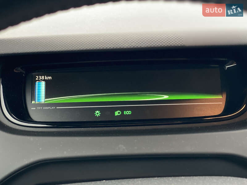 Хетчбек Renault Zoe 2016 в Луцьку фото 56 Хетчбек Renault Zoe 2016 в Луцьку