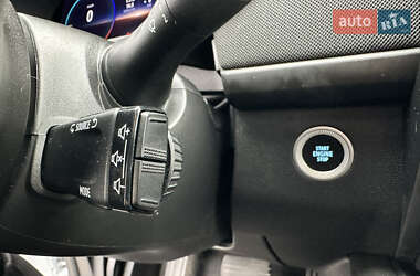 Хэтчбек Renault Zoe 2021 в 