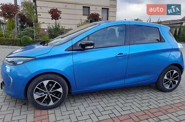 Хетчбек Renault Zoe 2018 в 