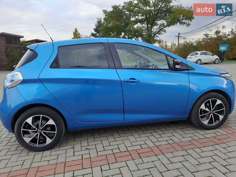 Хэтчбек Renault Zoe 2018 в Золочеве