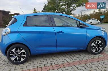 Хетчбек Renault Zoe 2018 в 