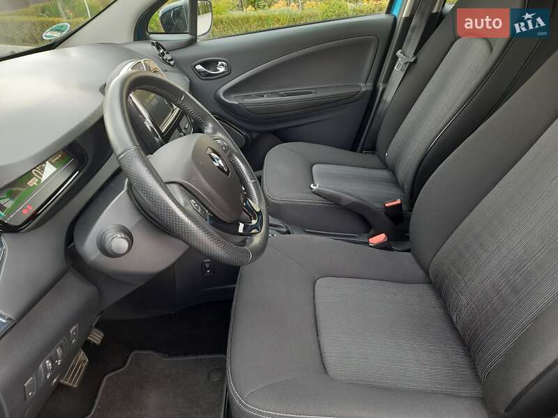Хэтчбек Renault Zoe 2018 в Золочеве