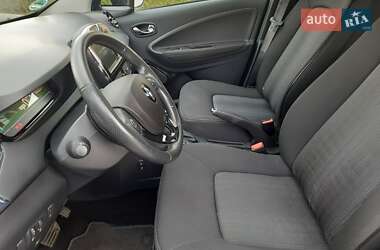 Хетчбек Renault Zoe 2018 в 
