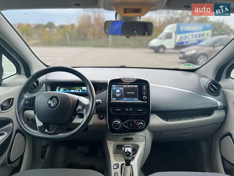 Хэтчбек Renault Zoe 2014 в Дубно