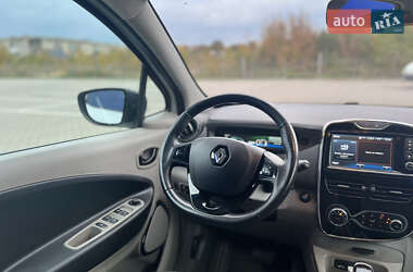 Хэтчбек Renault Zoe 2014 в 