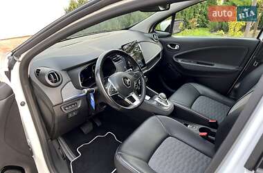 Хетчбек Renault Zoe 2022 в 