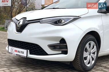 Хэтчбек Renault Zoe 2020 в 