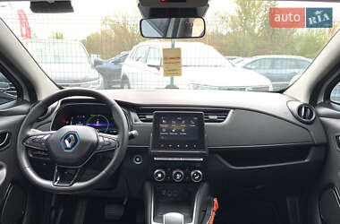 Хэтчбек Renault Zoe 2020 в 