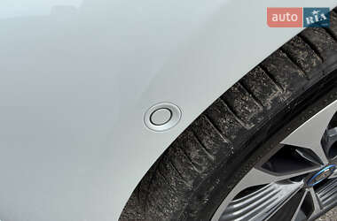 Хетчбек Renault Zoe 2019 в 