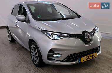 Хэтчбек Renault Zoe 2020 в 